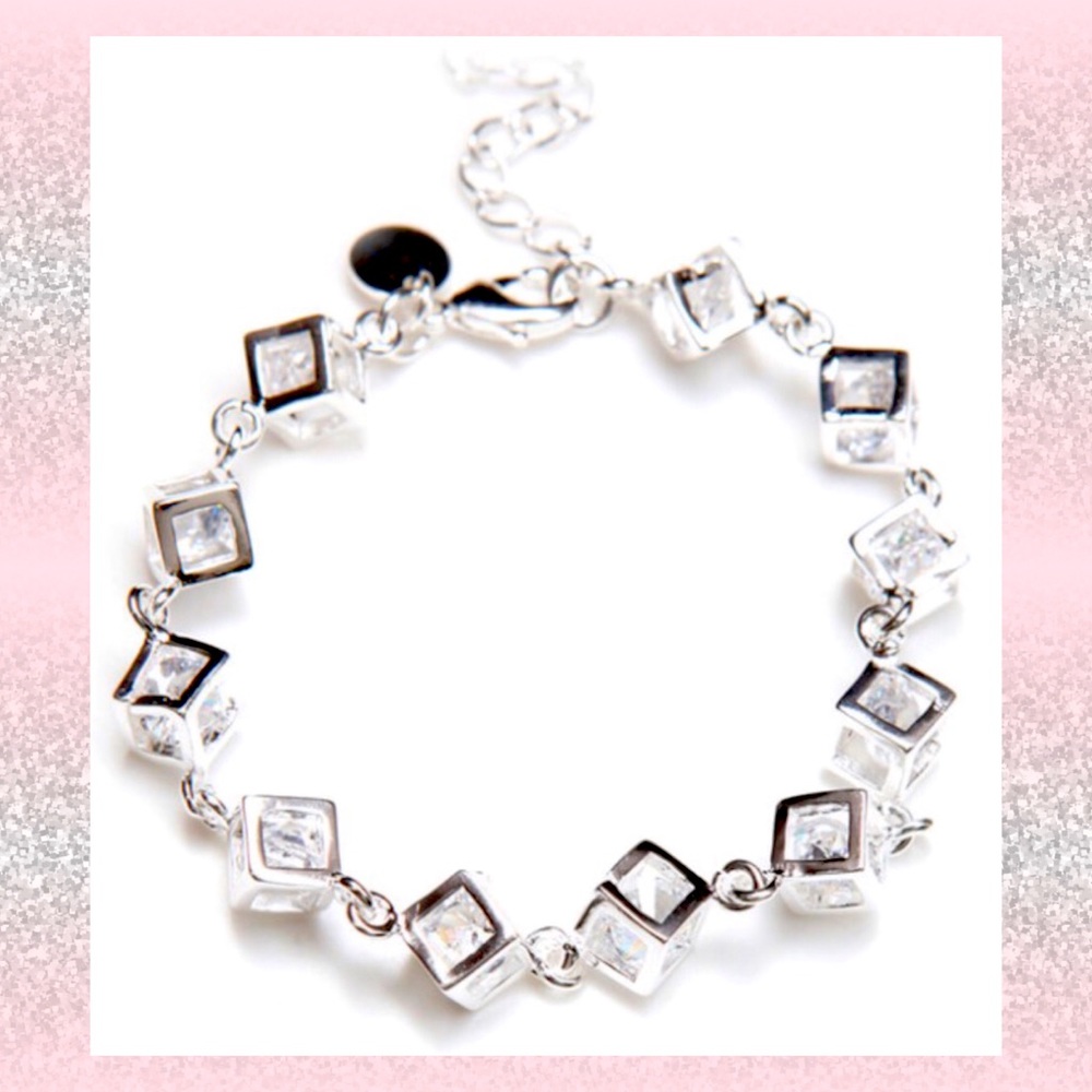 10$ OFF -Austrian Crystal & silver cube bracelet